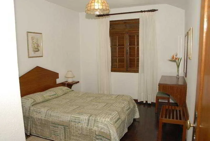 Vilas Oliveira Funchal  Hotel